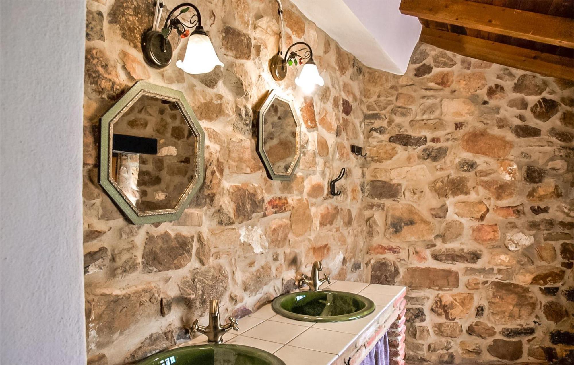 Lovely Home In Cortes De La Frontera With Kitchen エクステリア 写真